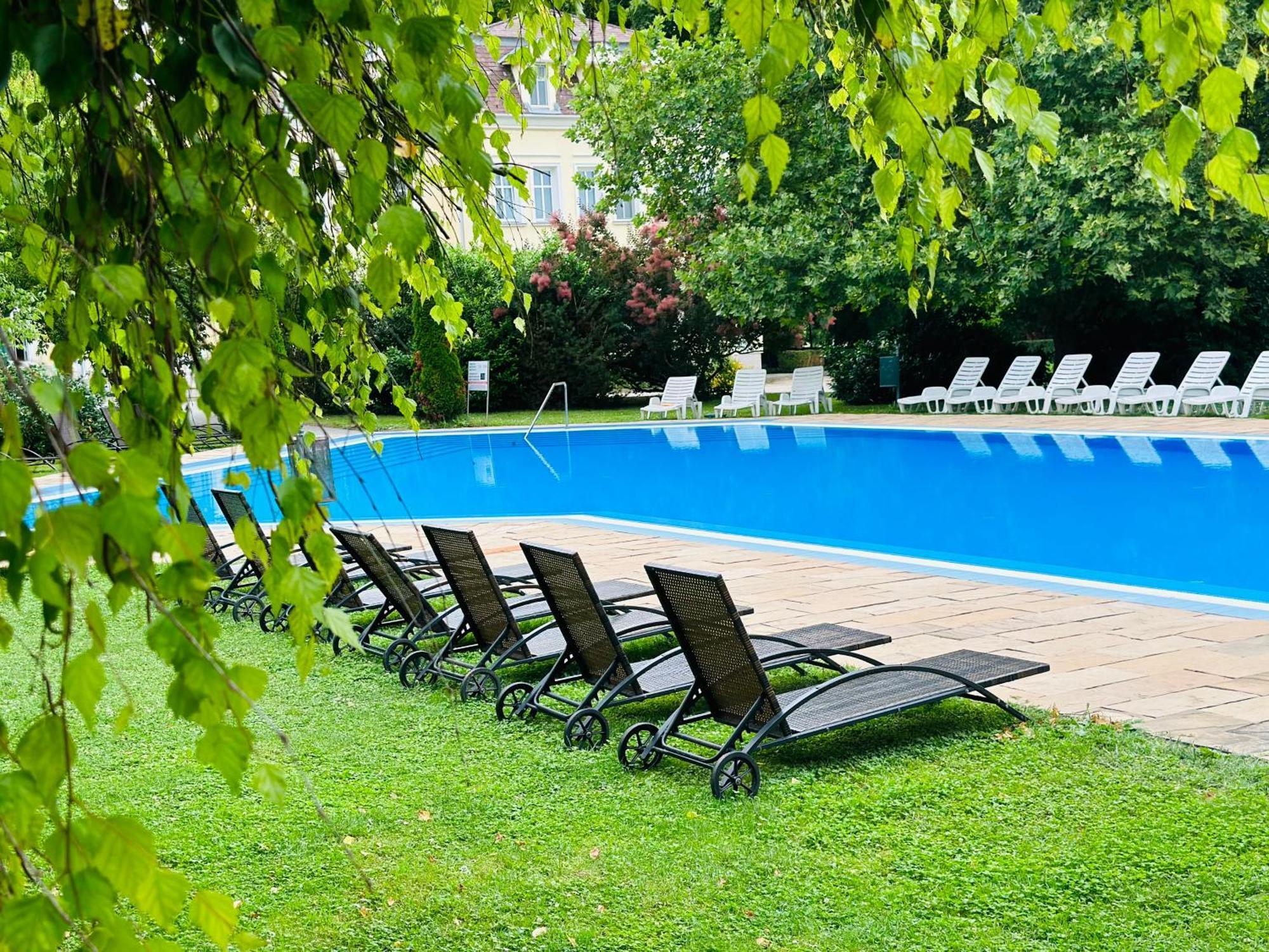 Thermal Valley Apartman - Batthyany Villapark Золочань Екстер'єр фото